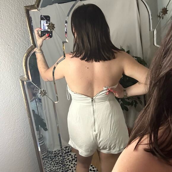 Princess Polly Ruffled Strapless Romper White - Picture 2 of 4